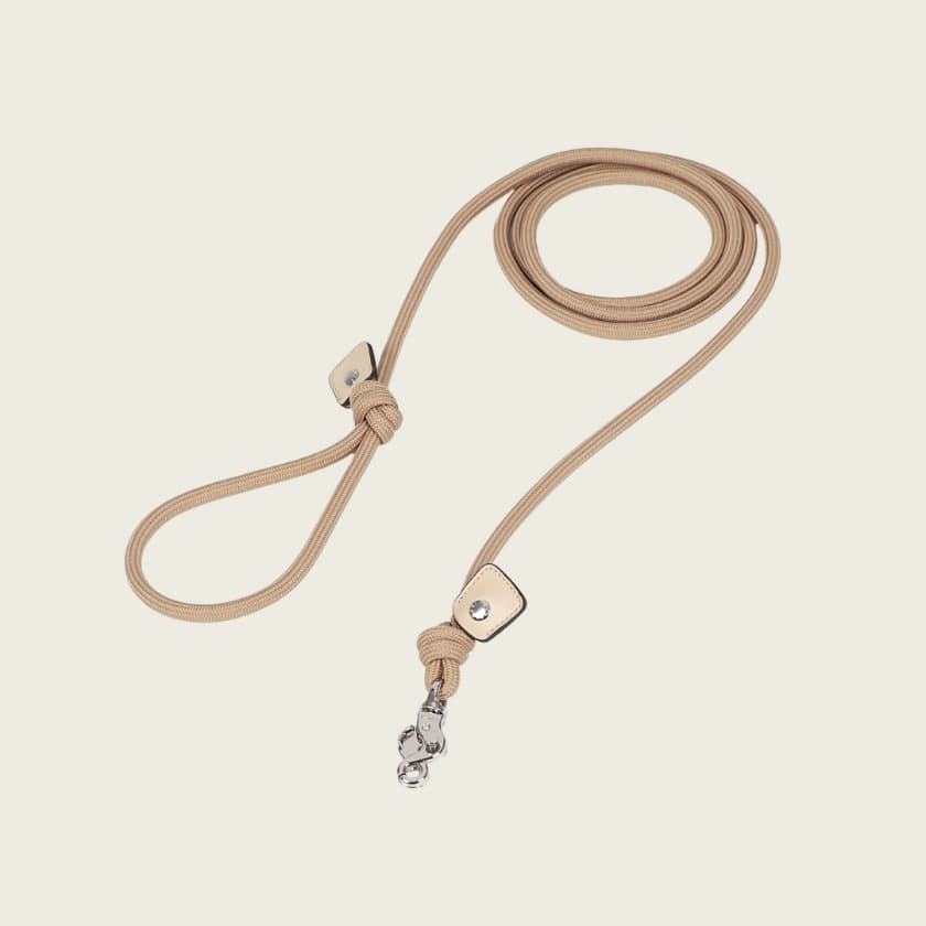 Essential Lead_BEIGE