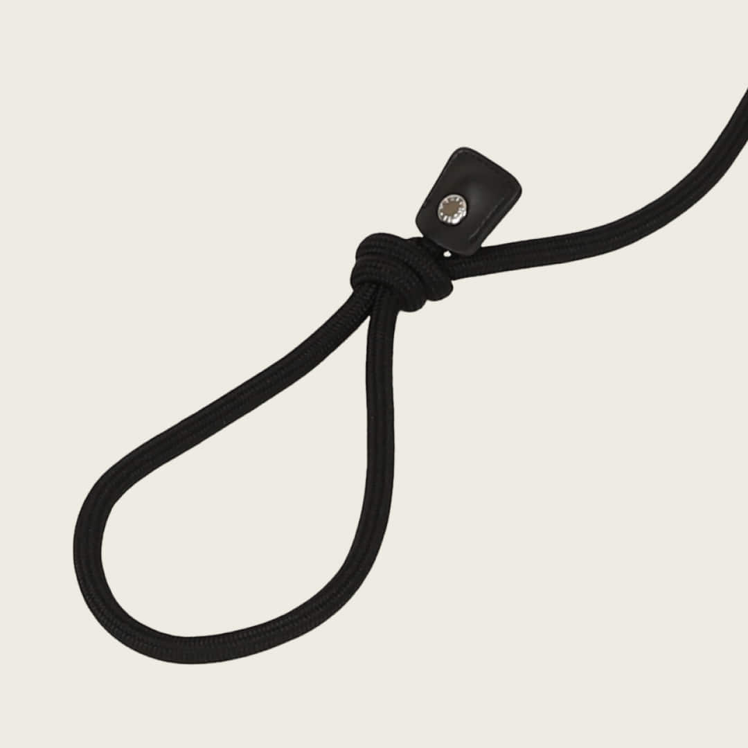 Essential Lead_BLACK