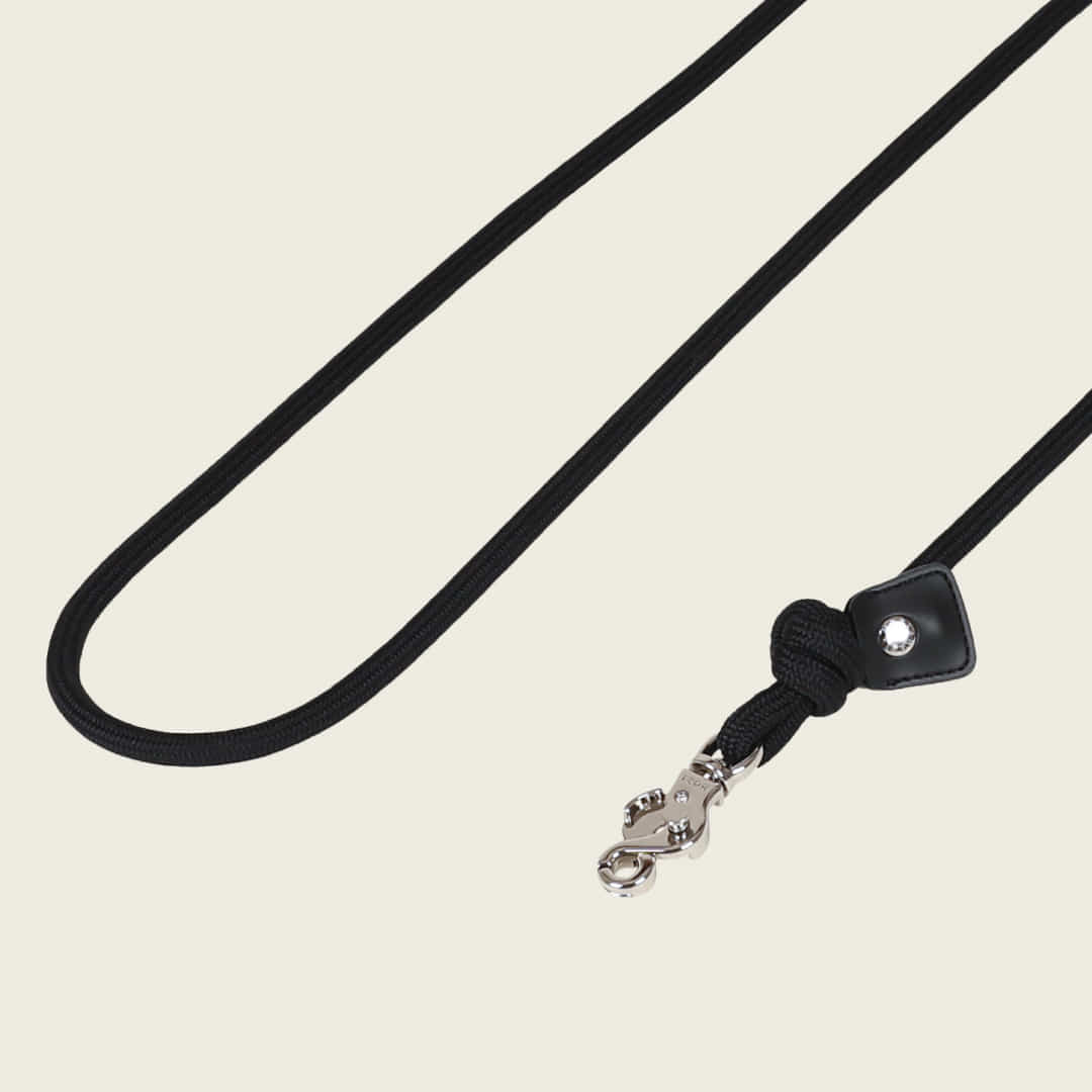 Essential Hands-Free Lead_BLACK