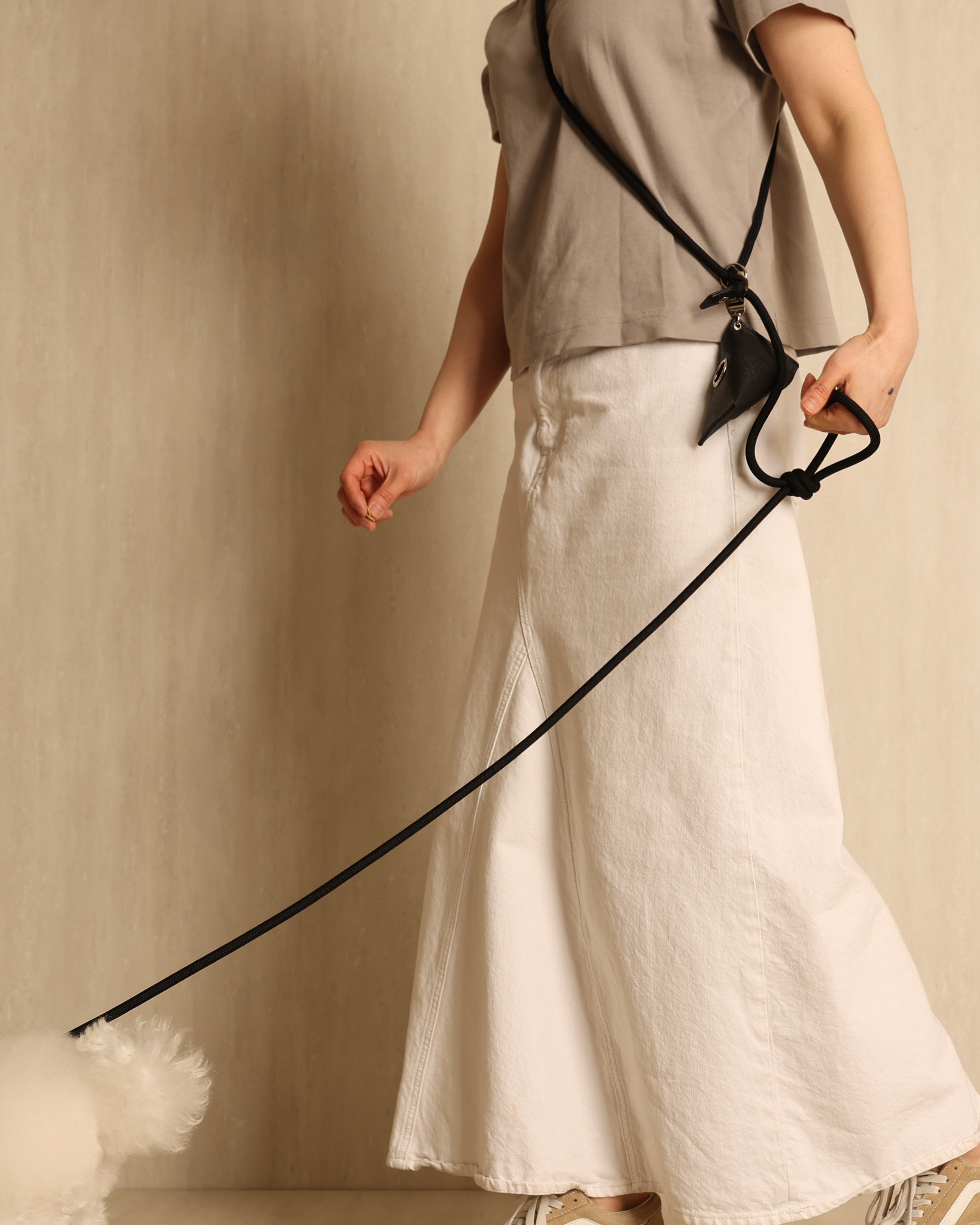 Essential Hands-Free Lead_BLACK