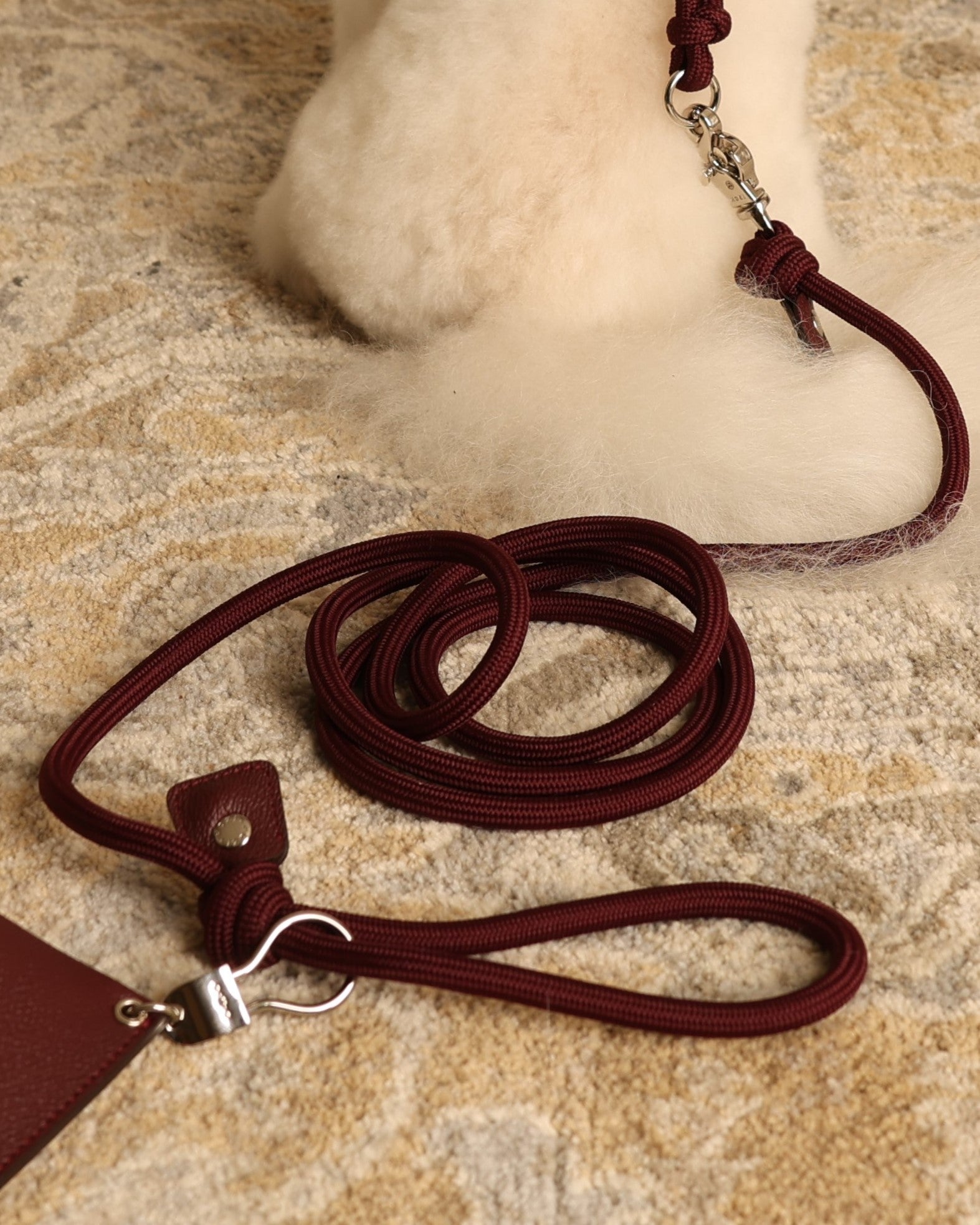 Essential Lead_BURGUNDY