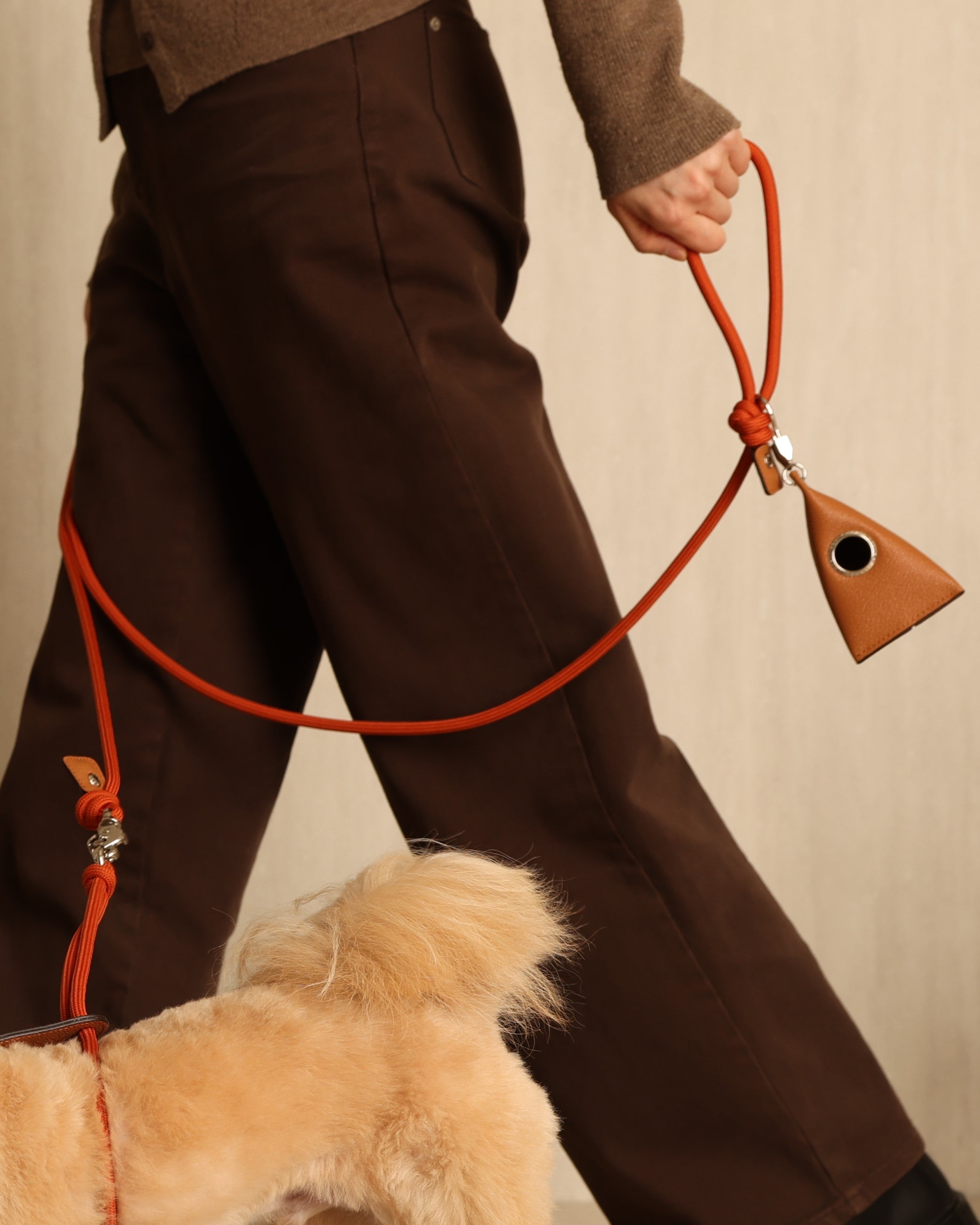 Essential Lead_ORANGE
