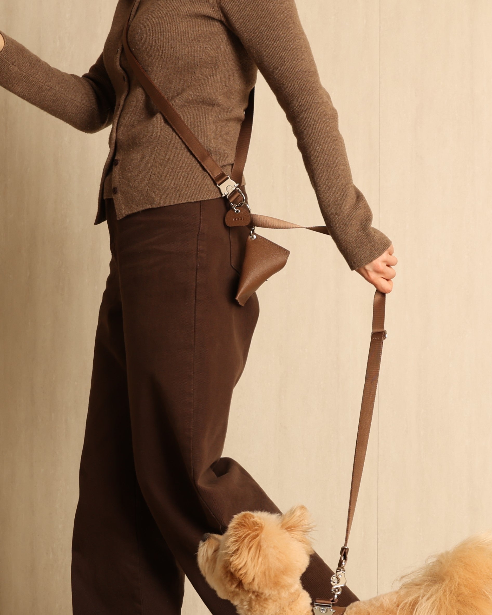 Saddle Hands-Free Lead_MOCHA S